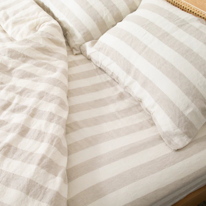 Lenzuolo con angoli in lino naturale al 100% a righe color crema
