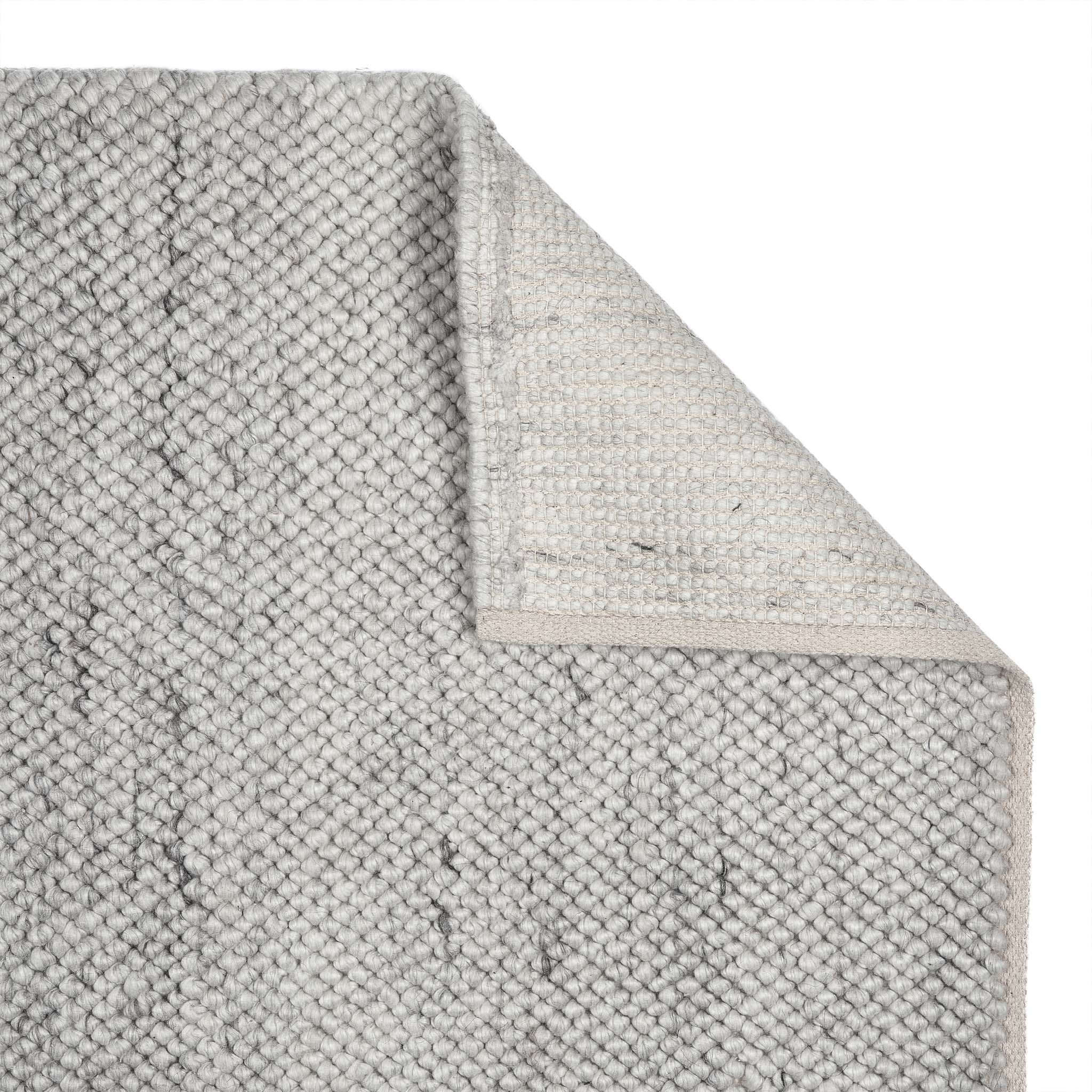 Origins La Playa Silver Rug