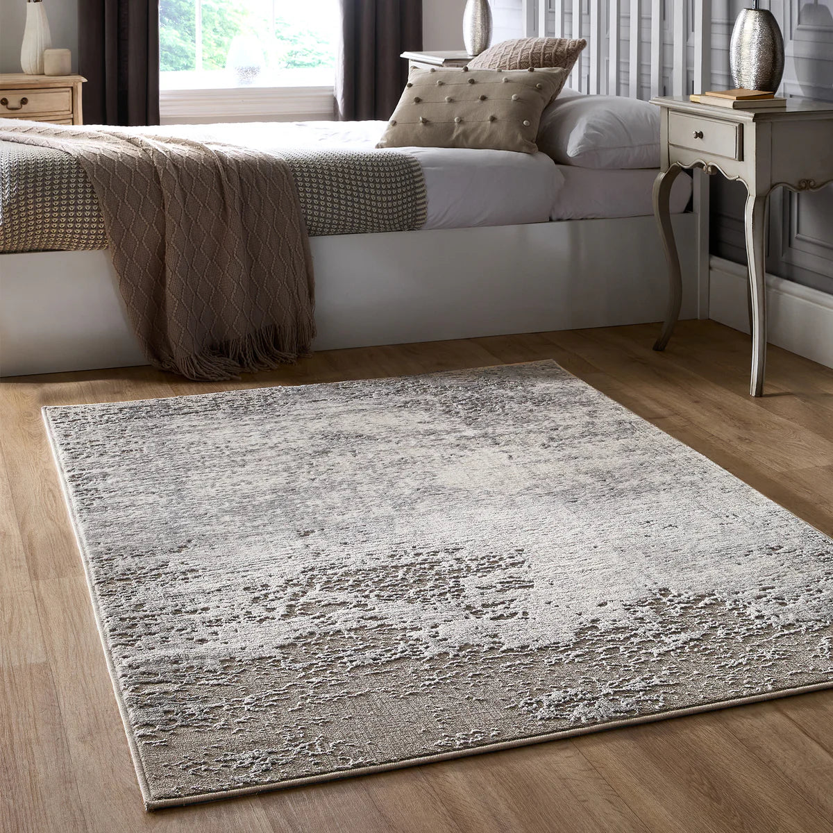 Origins Poetic Reflection Grey Rug