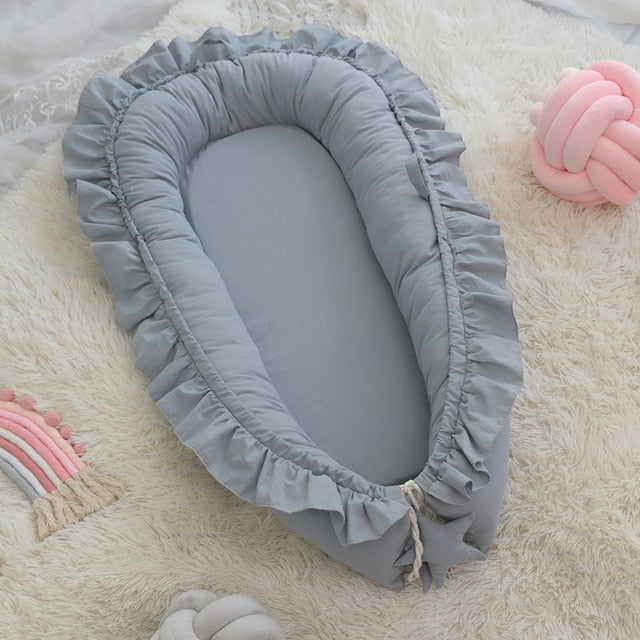 Elegant Padded Baby Nest